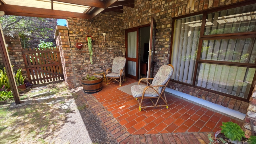 3 Bedroom Property for Sale in Hartenbos Central Western Cape